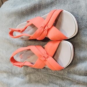 Women's Clark’s Cloudsteppers Very Comfortable